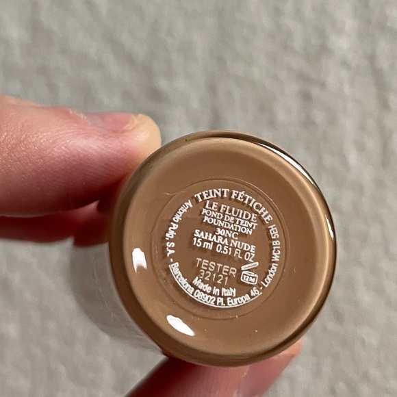 Christian Louboutin Le Fluide Fond de Teint Foundation in Sahara Nude 30NC - Picture 3 of 3